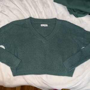 Green cropped sweater
